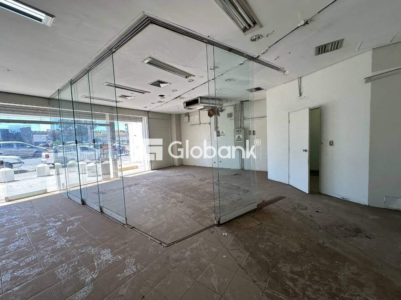 Ponto comercial para aluguel Monte Alegre 360m² Montes Claros MG: 