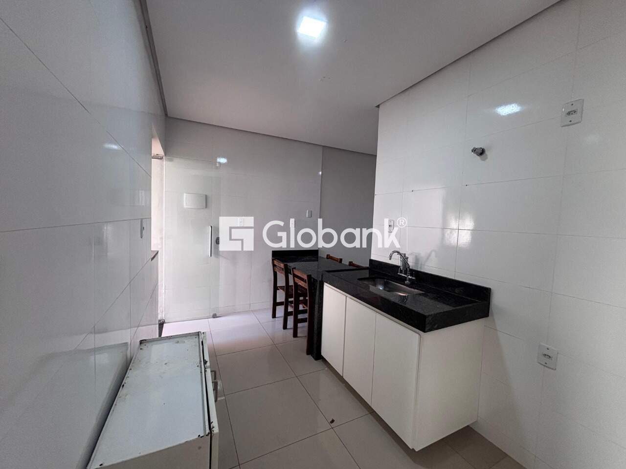 Casa 3 quartos para aluguel Jardim Olímpico 80m² Montes Claros MG: Cozinha