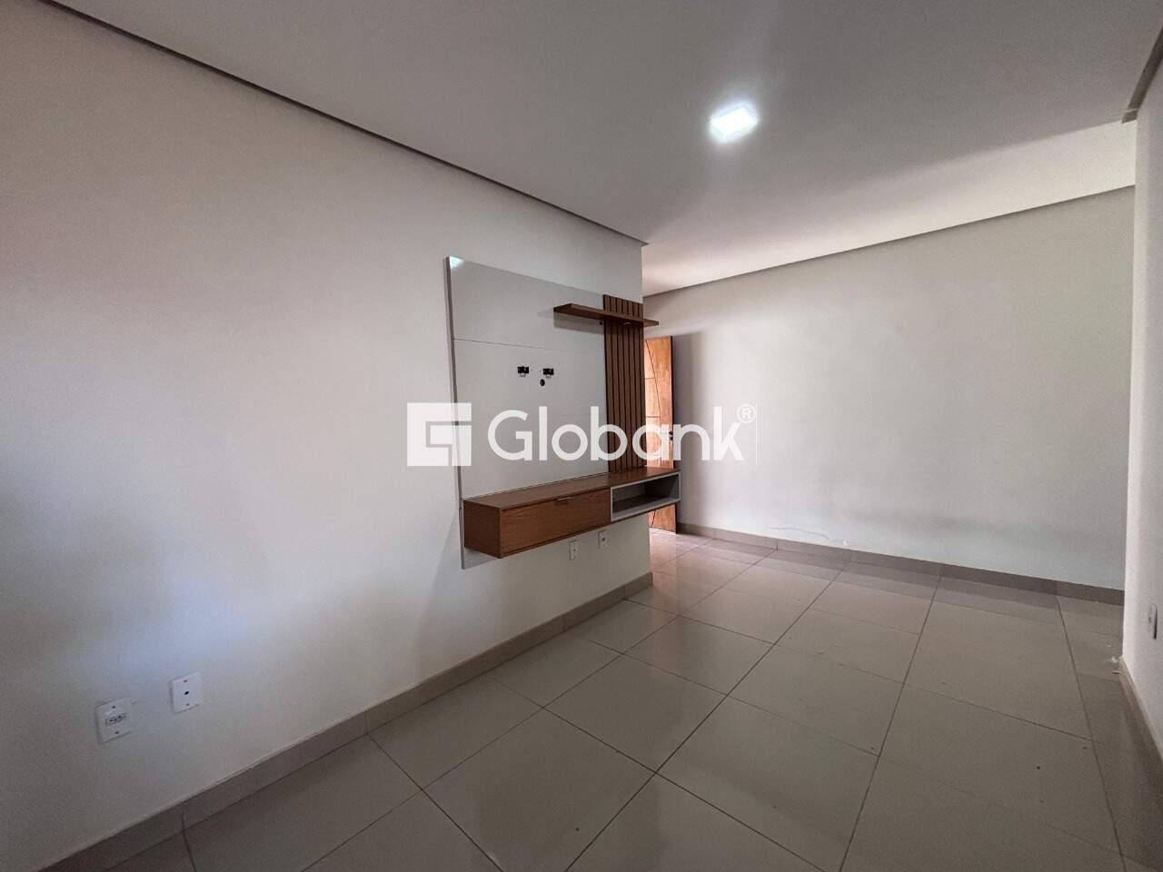 Casa 3 quartos para aluguel Jardim Olímpico 80m² Montes Claros MG: Sala
