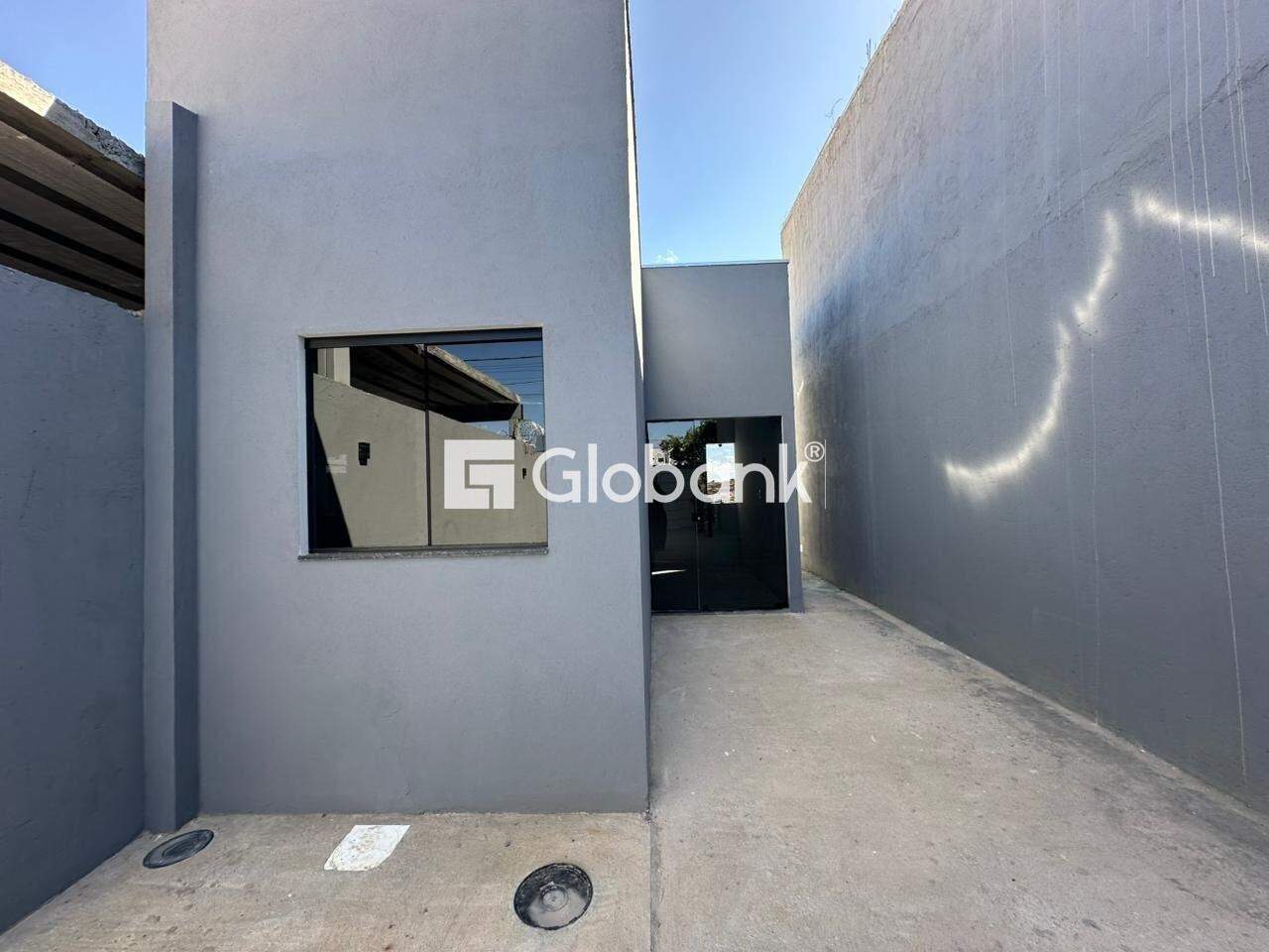 Casa 3 quartos para aluguel Jardim Olímpico 90m² Montes Claros MG: Fachada interna