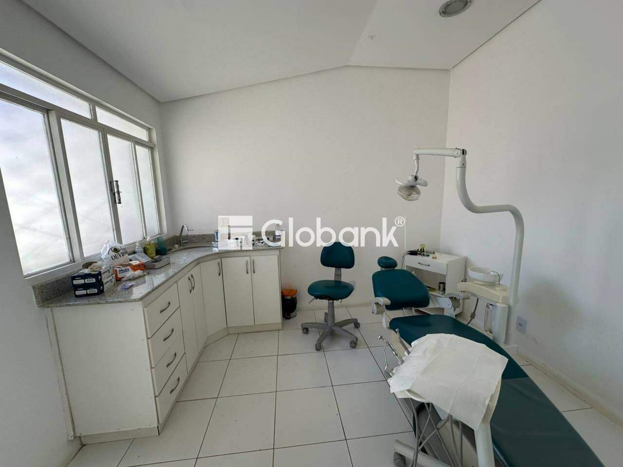 Sala comercial para aluguel Centro 14m² Montes Claros MG: Sala2