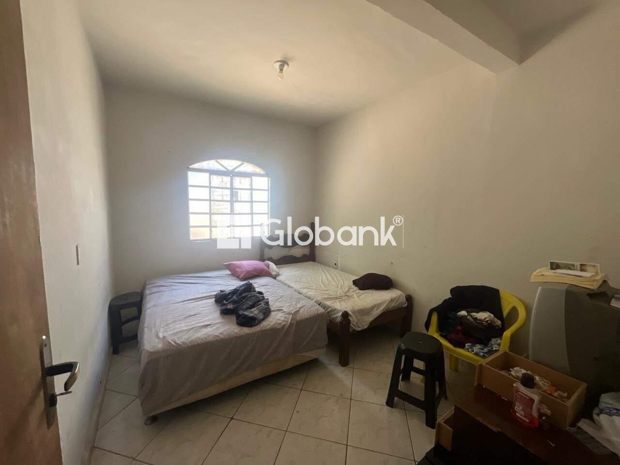 Casa 3 quartos à venda Monte Alegre 650m² Montes Claros MG: 