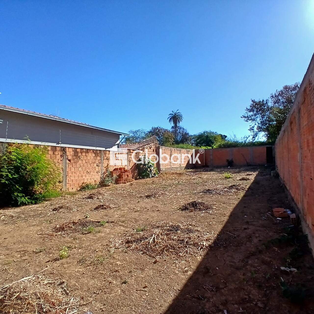Terreno à venda Nossa Senhora Aparecida 0m² Montes Claros MG: 