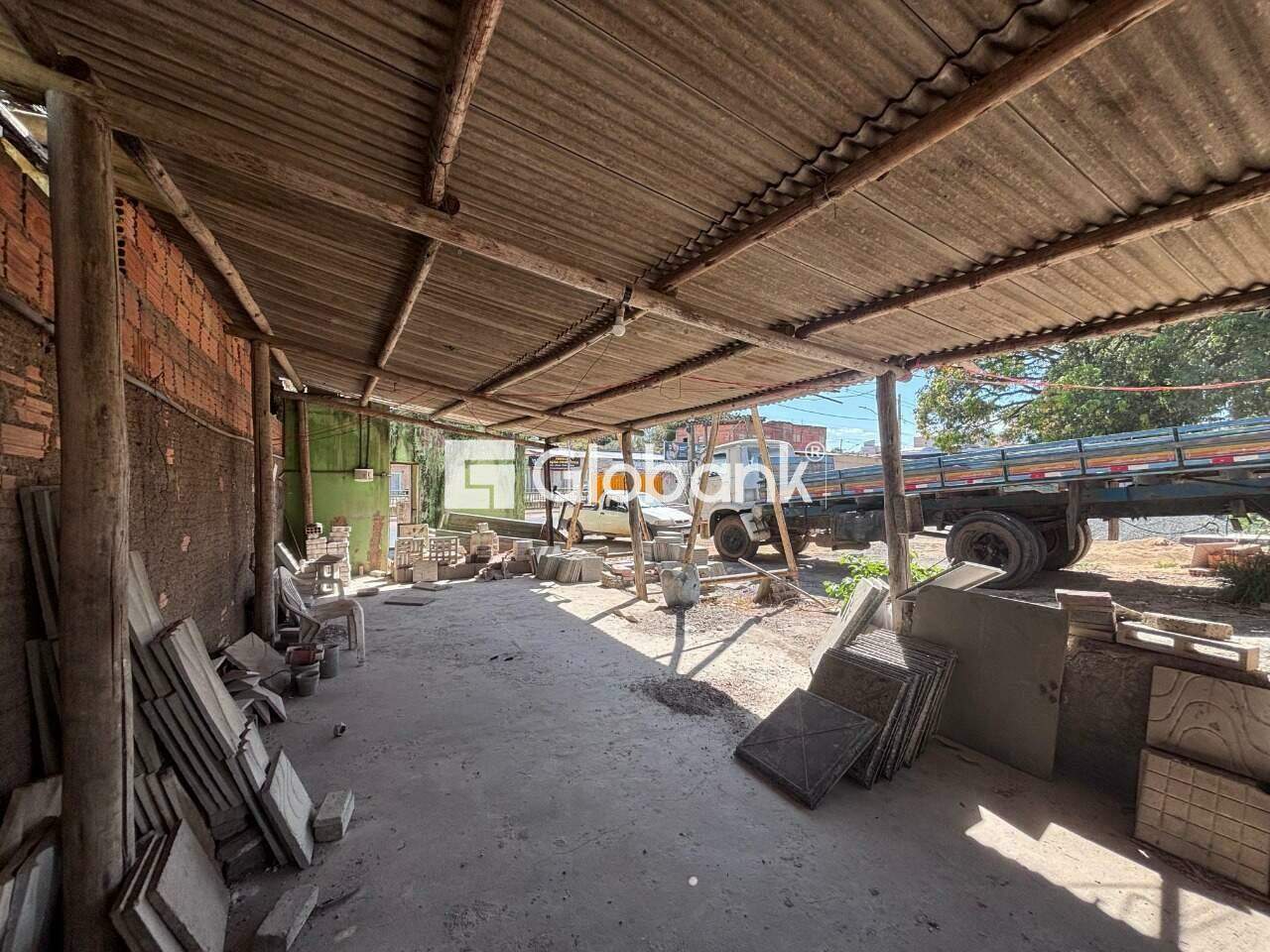 Ponto comercial para aluguel Sagrada Família 0m² Montes Claros MG: Interior