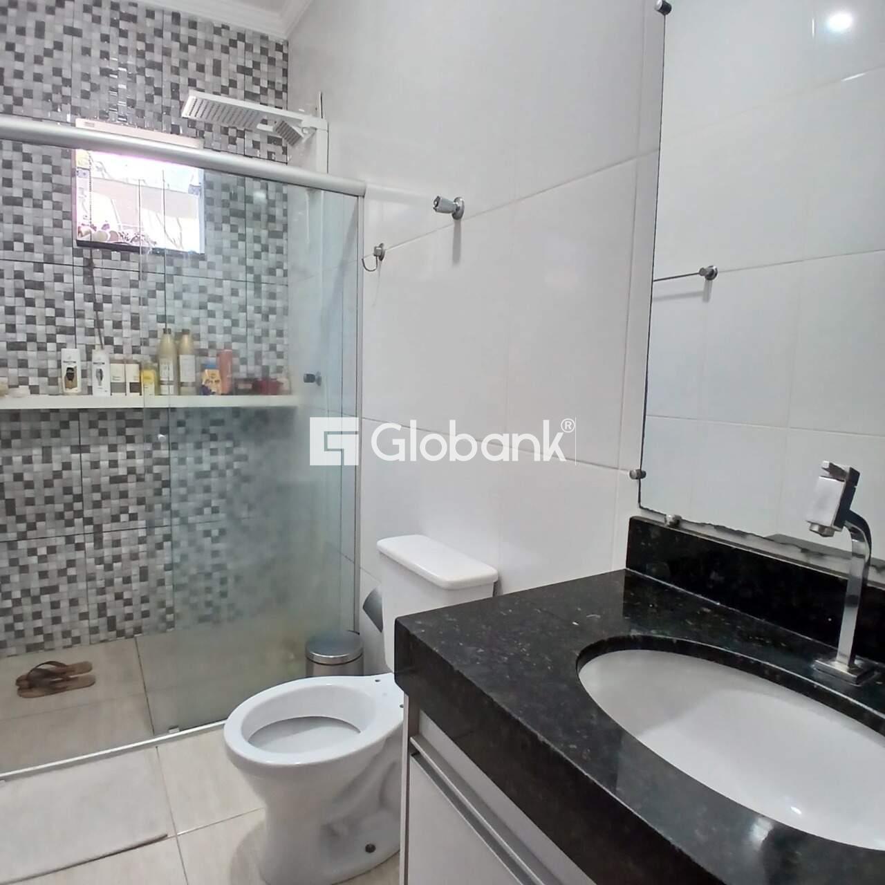 Casa 2 quartos à venda Santo Amaro 54m² Montes Claros MG: 
