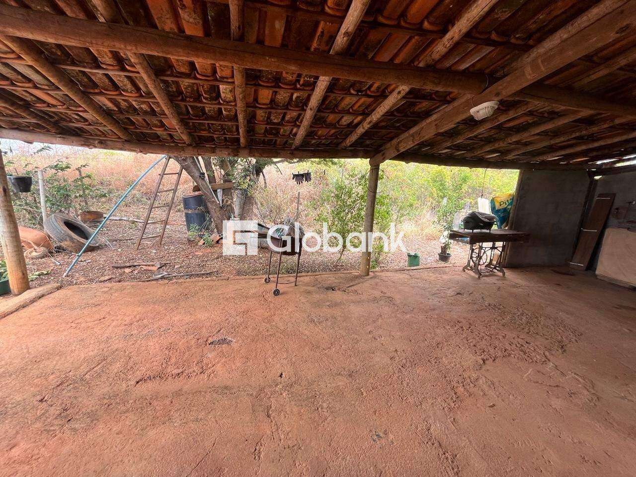 Sítio 3 quartos à venda SANTA ROSA DE LIMA 0m² Montes Claros MG: ESA AO PARA  REA GOURMET