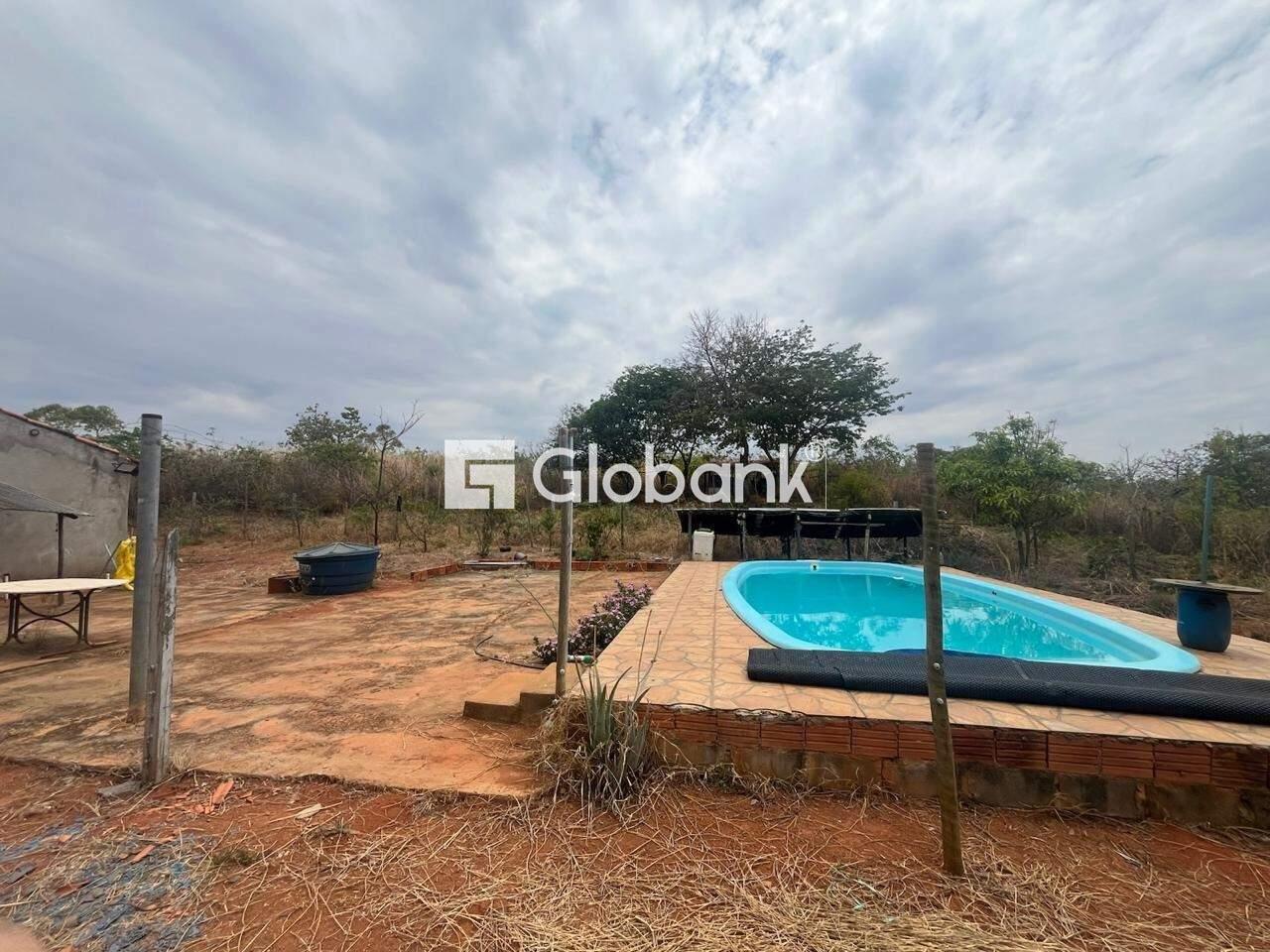 Sítio 3 quartos à venda SANTA ROSA DE LIMA 0m² Montes Claros MG: PISCINA AUTOMATIZADA