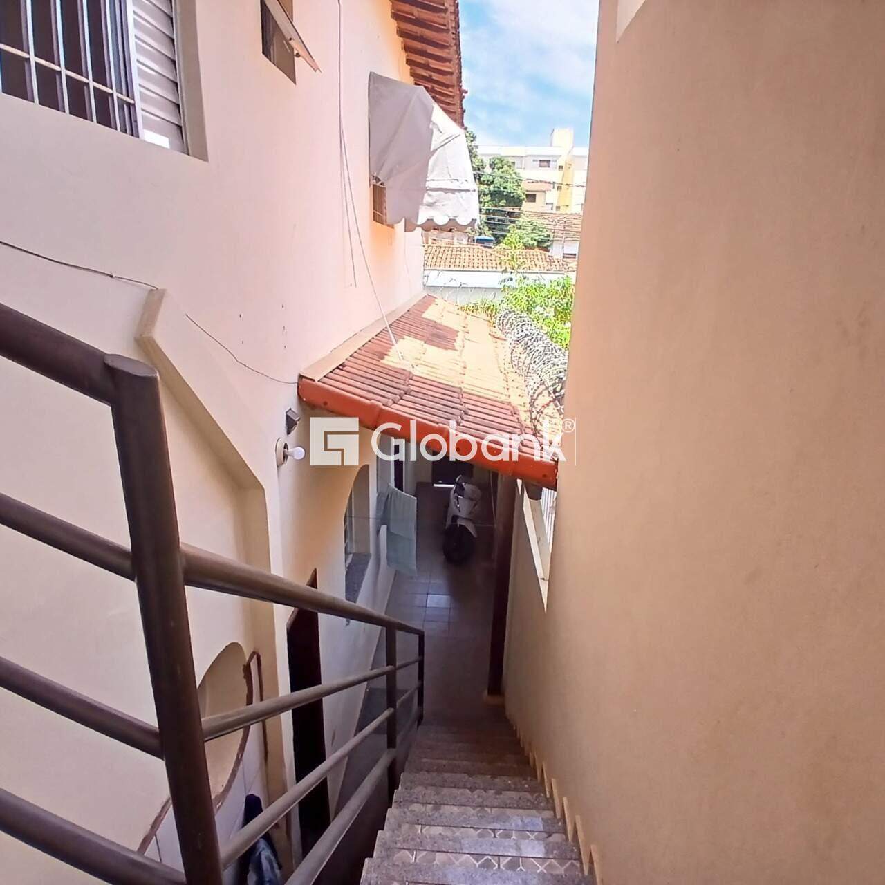 Casa 4 quartos à venda São José 60m² Montes Claros MG: 