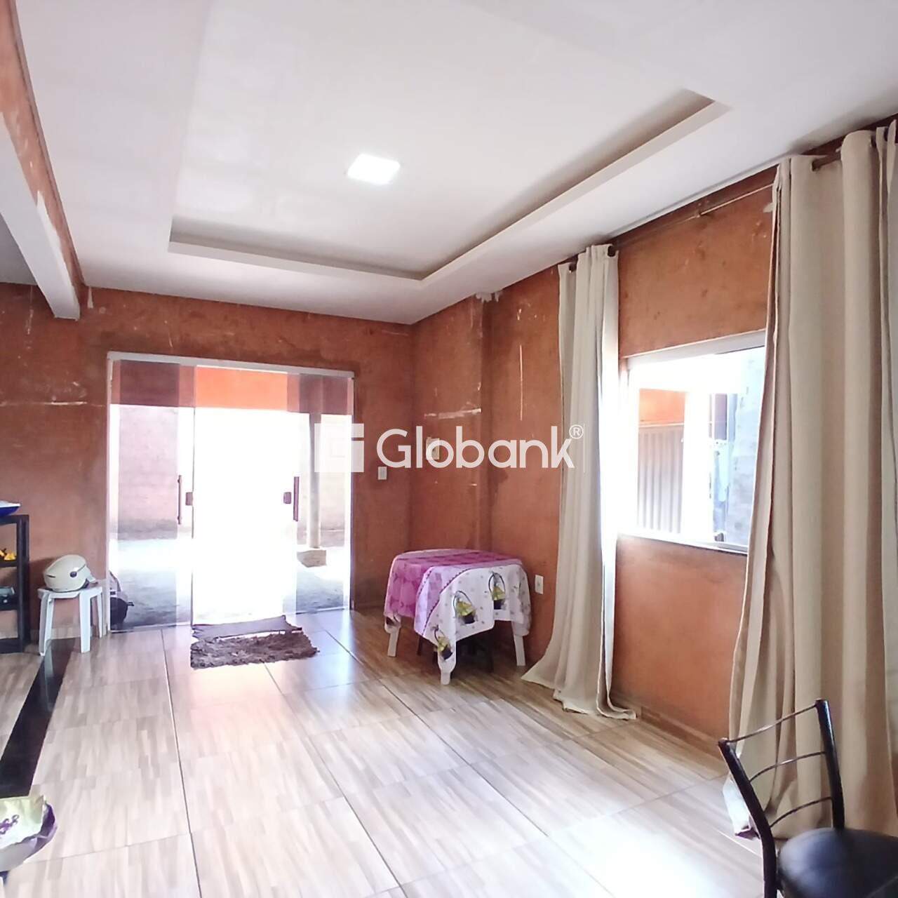 Casa 2 quartos à venda Santo Amaro 115m² Montes Claros MG: 