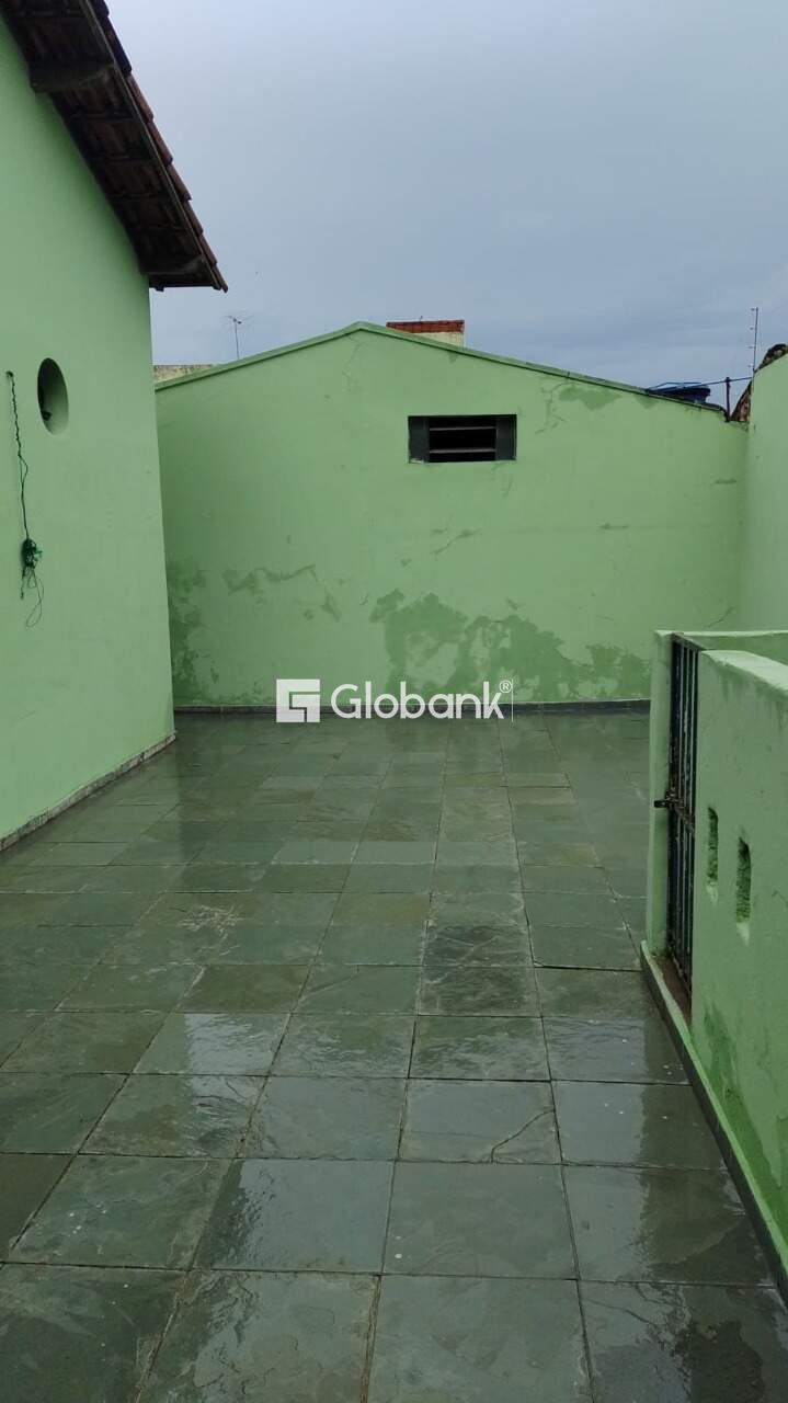 Casa 3 quartos à venda Alto São João 100m² Montes Claros MG: 