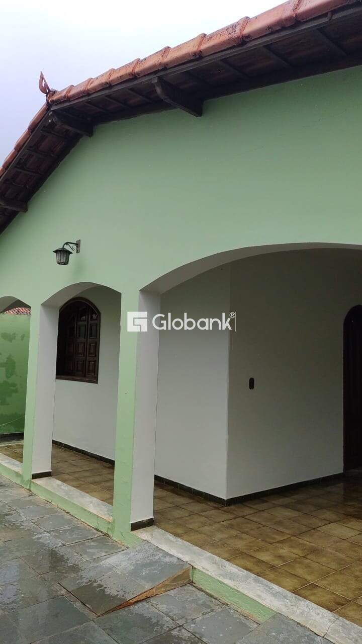 Casa 3 quartos à venda Alto São João 100m² Montes Claros MG: 