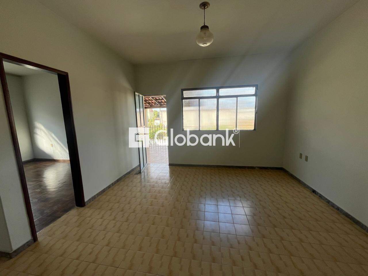 Casa 6 quartos à venda Vila Regina 125m² Montes Claros MG: