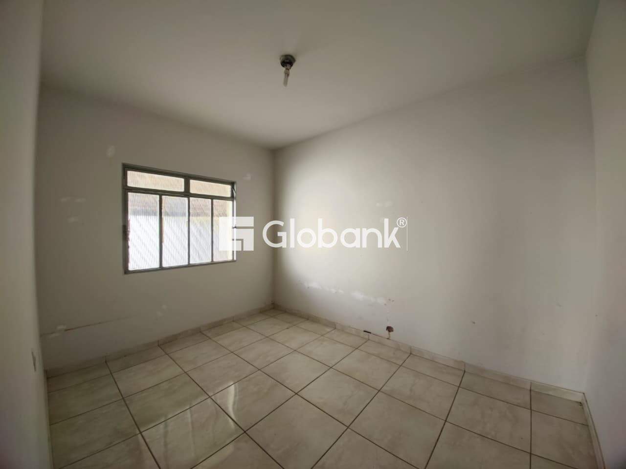 Casa 3 quartos à venda Vila Regina 125m² Montes Claros MG: 