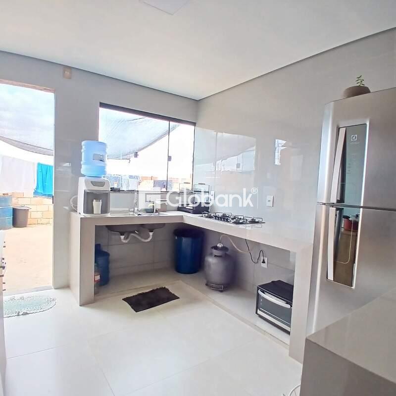 Casa 2 quartos à venda Loteamento dos Cristais 66m² Montes Claros MG: 