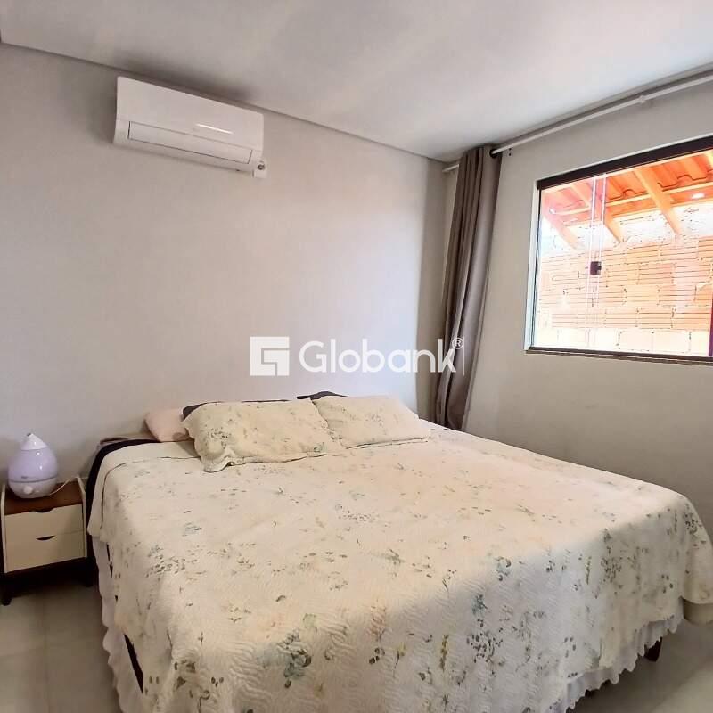 Casa 2 quartos à venda Loteamento dos Cristais 66m² Montes Claros MG: 