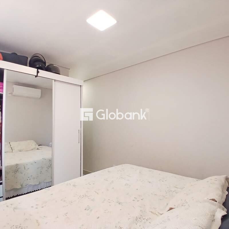 Casa 2 quartos à venda Loteamento dos Cristais 66m² Montes Claros MG: 