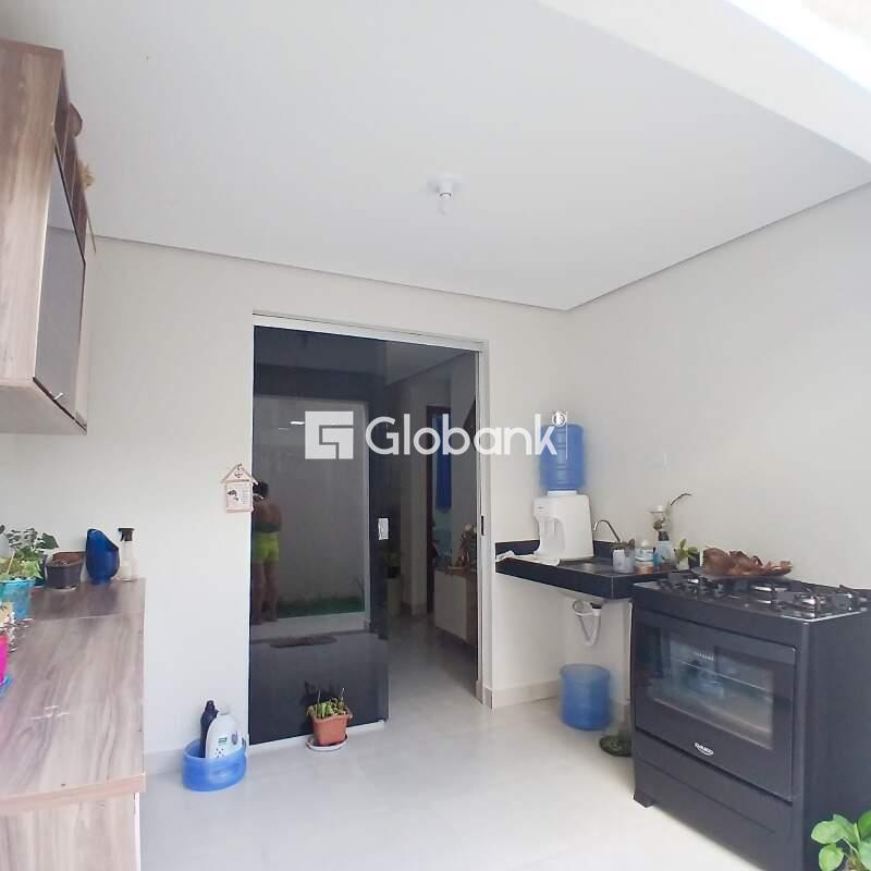 Apartamento 2 quartos à venda Conjunto Residencial JK 80m² Montes Claros MG: 