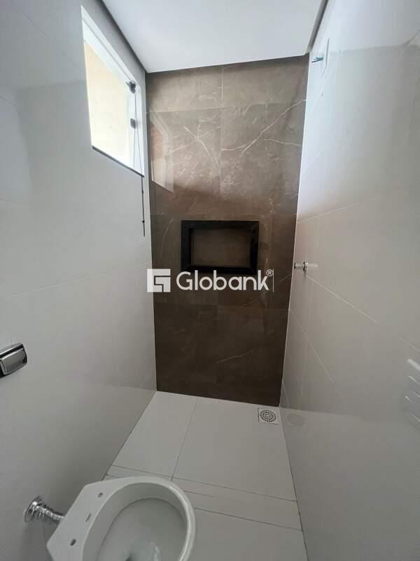 Casa 2 quartos à venda Santos Dumont 46m² Montes Claros MG: 