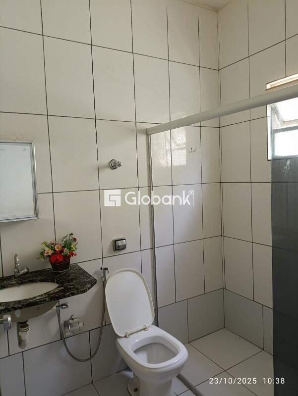 Casa 5 quartos à venda Cidade Nova 350m² Montes Claros MG: 