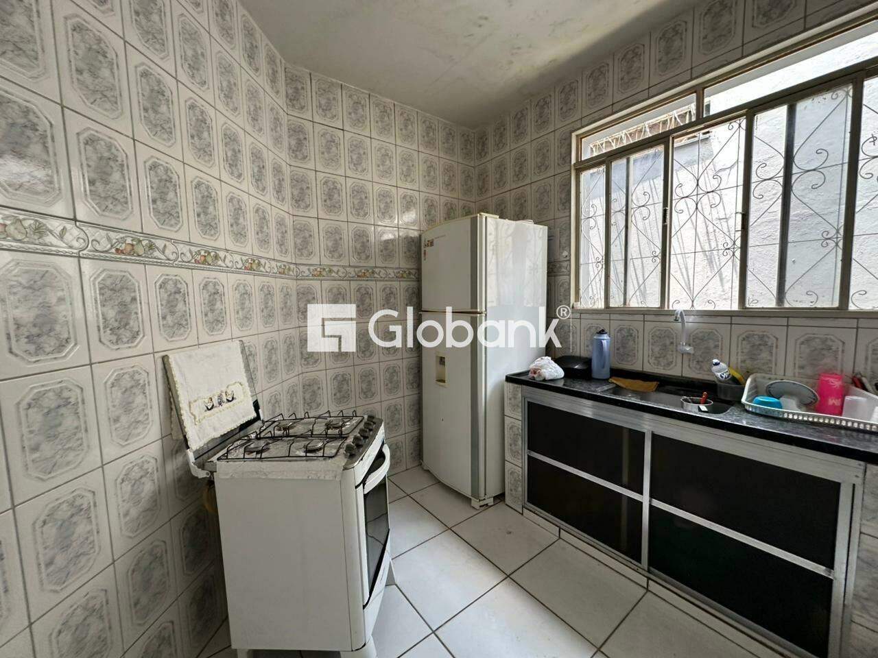Sala comercial para aluguel Centro 30m² Montes Claros MG: Copa