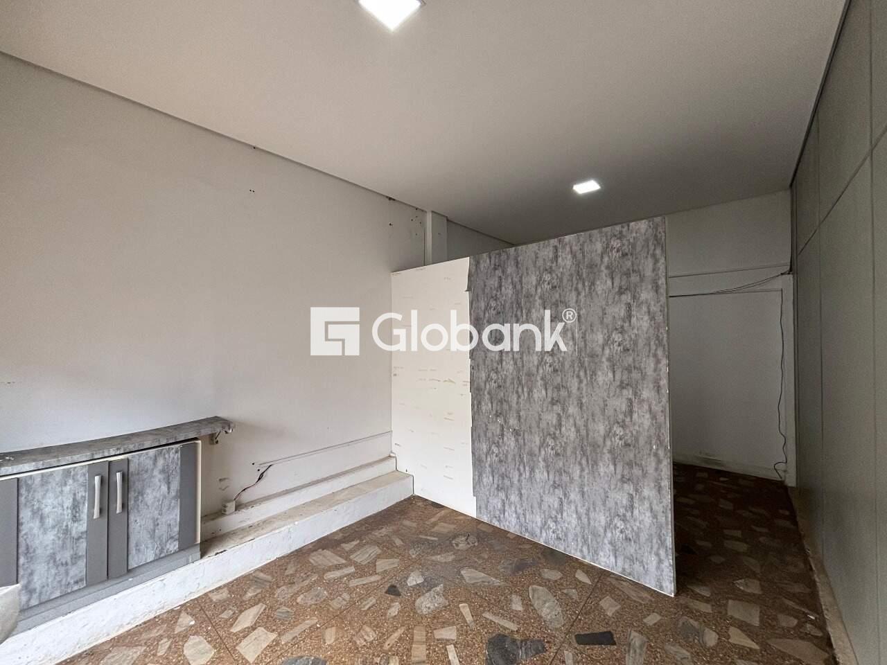 Ponto comercial para aluguel Centro 80m² Montes Claros MG: 