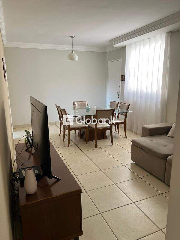 Apartamento 3 quartos à venda Morada do Parque 76m² Montes Claros MG: