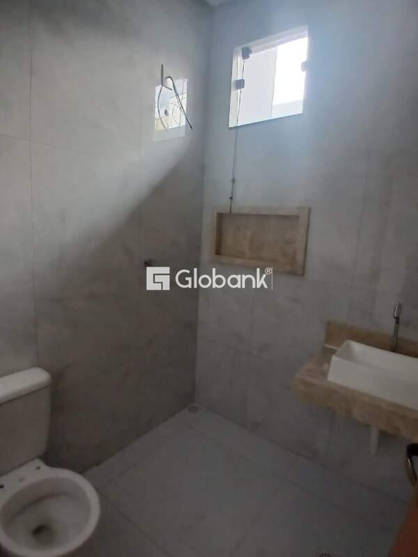 Casa 2 quartos à venda Interlagos 55m² Montes Claros MG: 