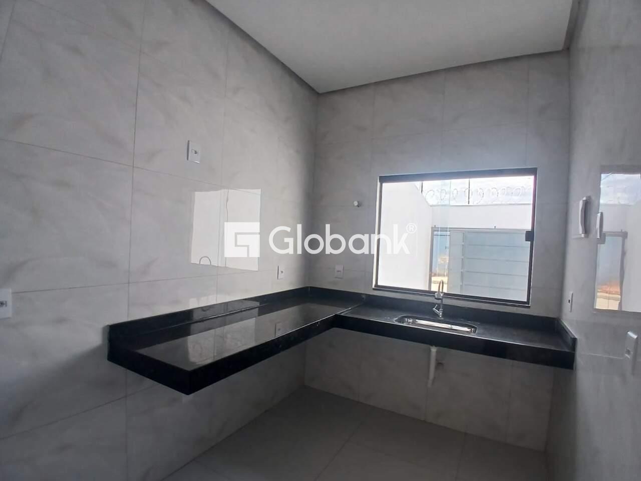 Casa 2 quartos à venda Interlagos 55m² Montes Claros MG: 