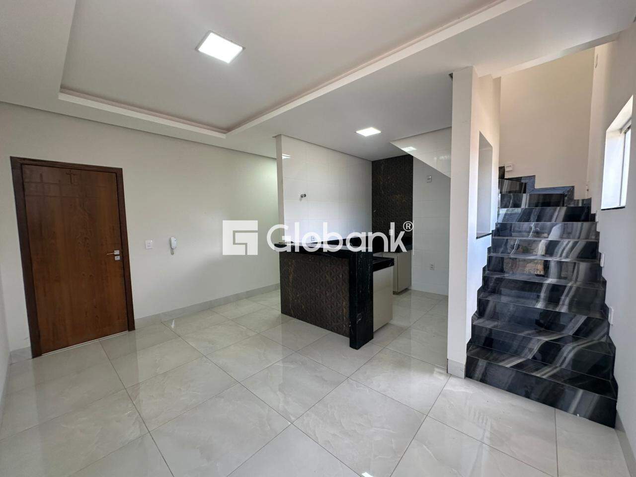 Cobertura 3 quartos para aluguel Ibituruna 140m² Montes Claros MG: Sala