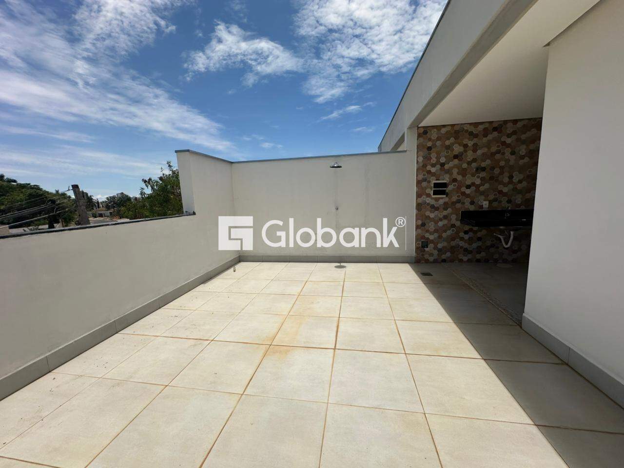 Cobertura 3 quartos para aluguel Ibituruna 140m² Montes Claros MG: