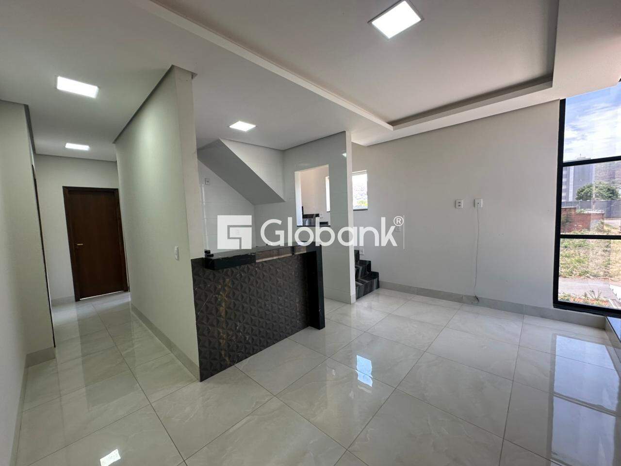 Cobertura 3 quartos para aluguel Ibituruna 140m² Montes Claros MG: Sala