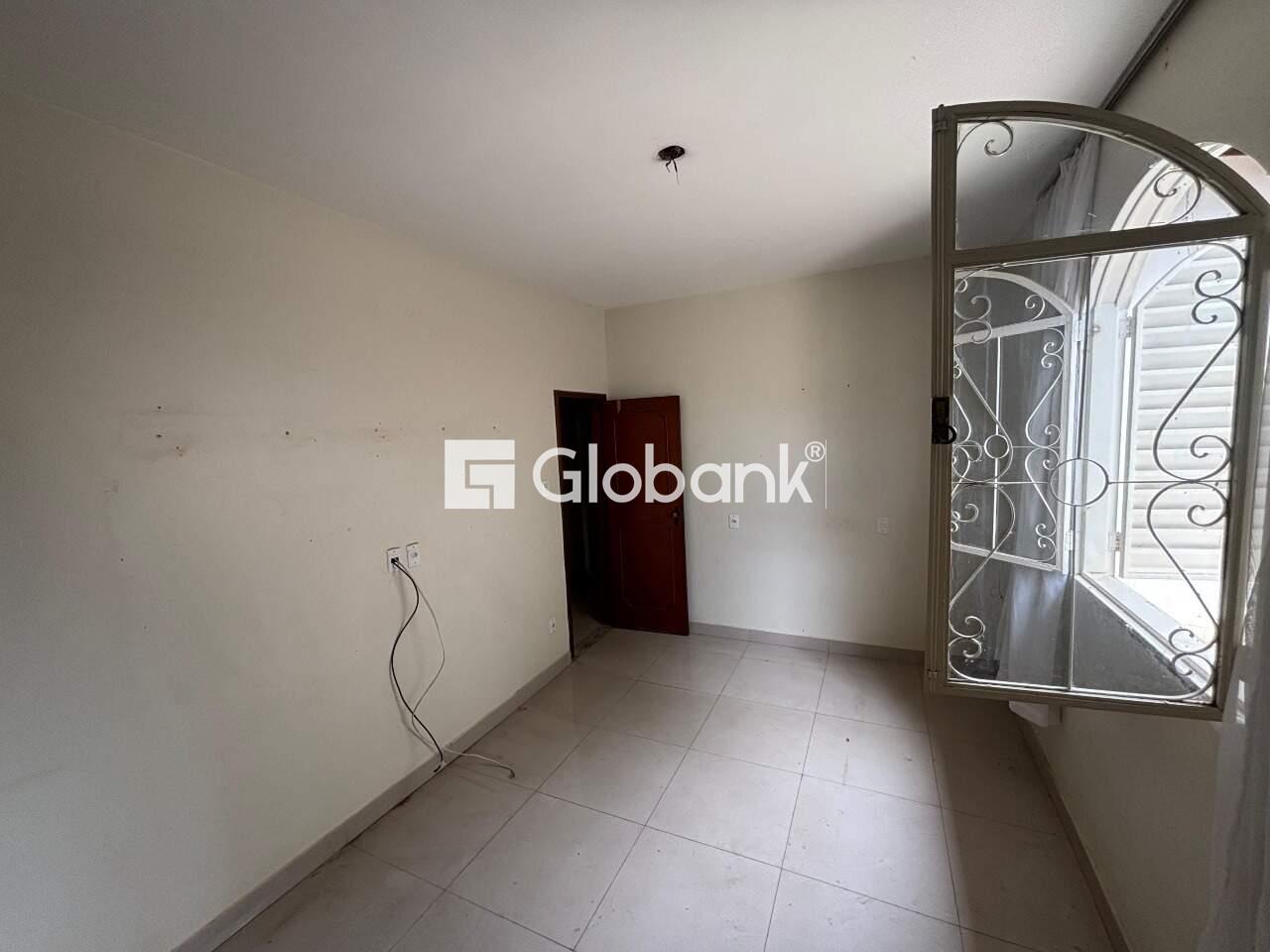 Casa 3 quartos para aluguel Centro 180m² Montes Claros MG: Sala 2