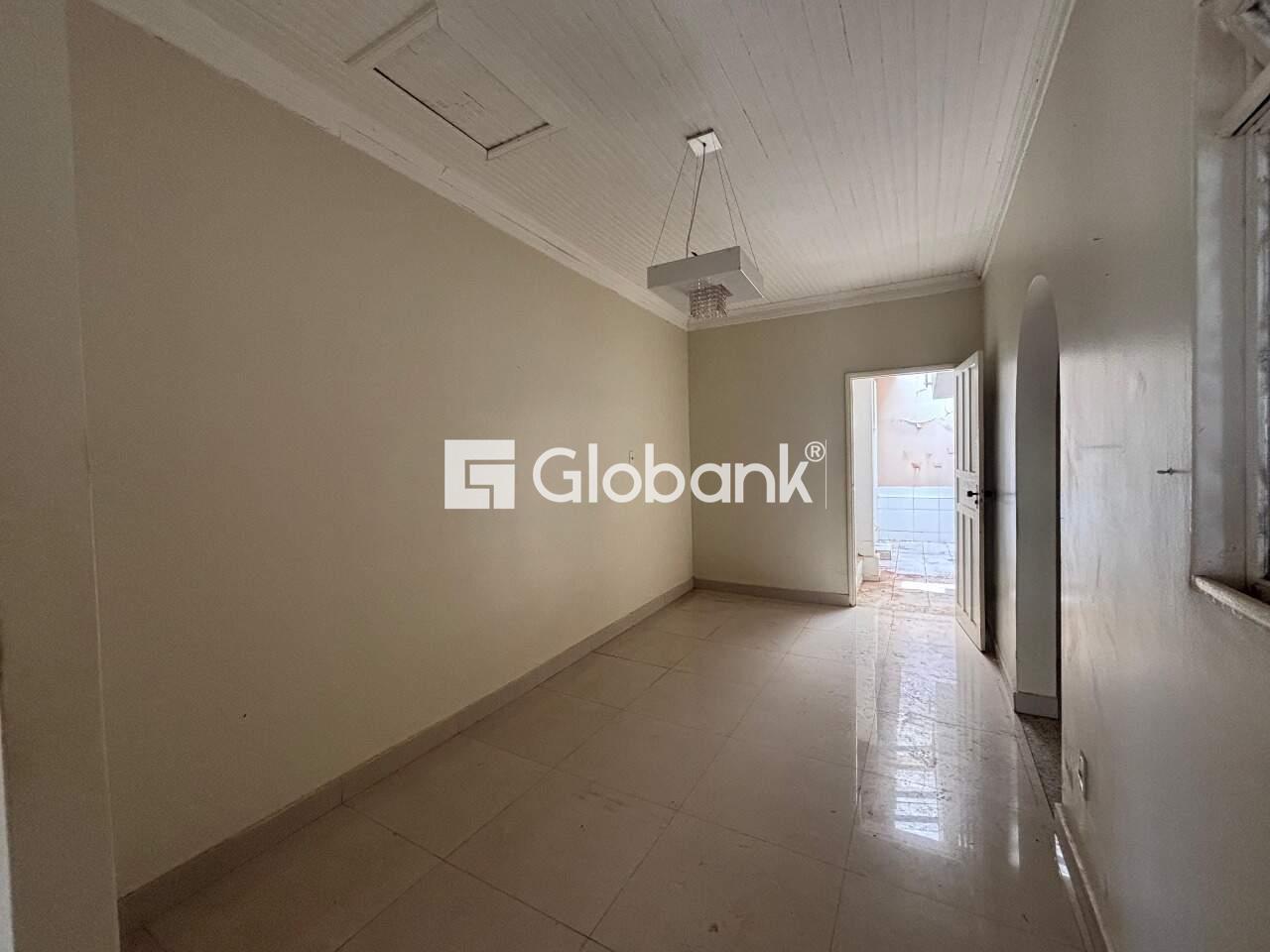 Casa 3 quartos para aluguel Centro 180m² Montes Claros MG: Sala 3