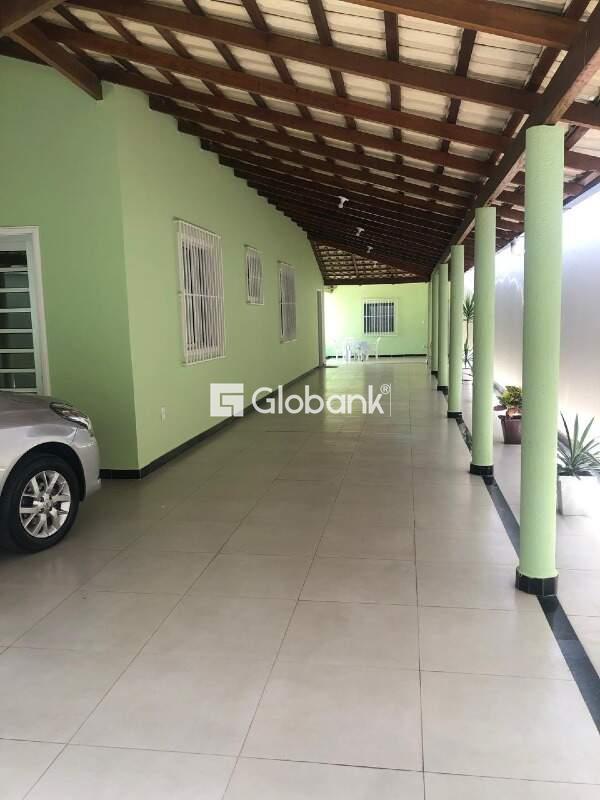 Casa 5 quartos à venda Alice Maia 200m² Montes Claros MG: 