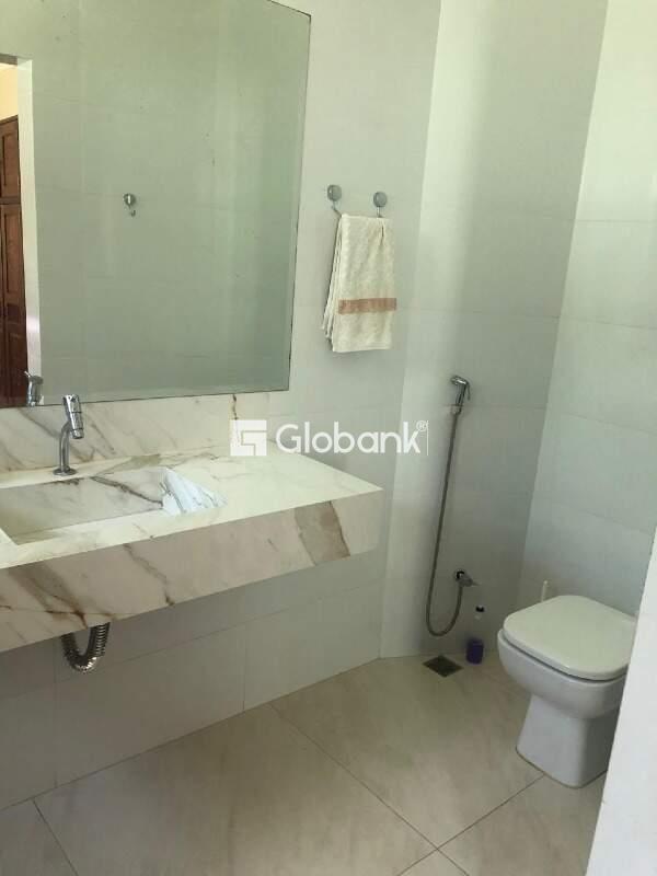 Casa 5 quartos à venda Alice Maia 200m² Montes Claros MG: 