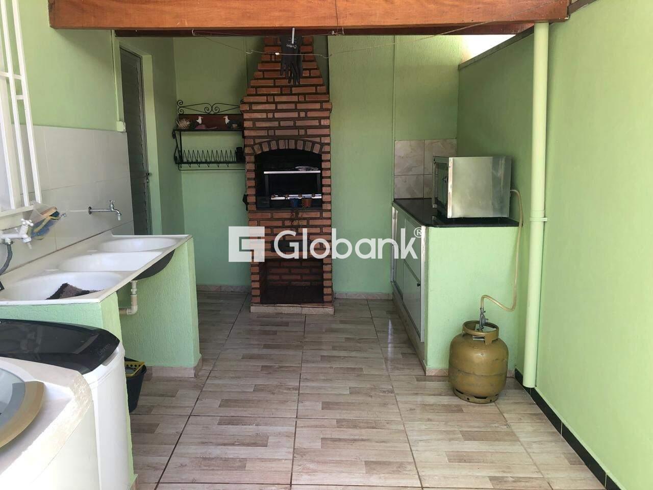 Casa 5 quartos à venda Alice Maia 200m² Montes Claros MG: 