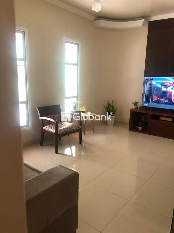 Casa 5 quartos à venda Alice Maia 200m² Montes Claros MG: 