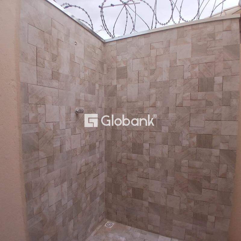 Casa 2 quartos à venda Jardim Primavera 65m² Montes Claros MG: