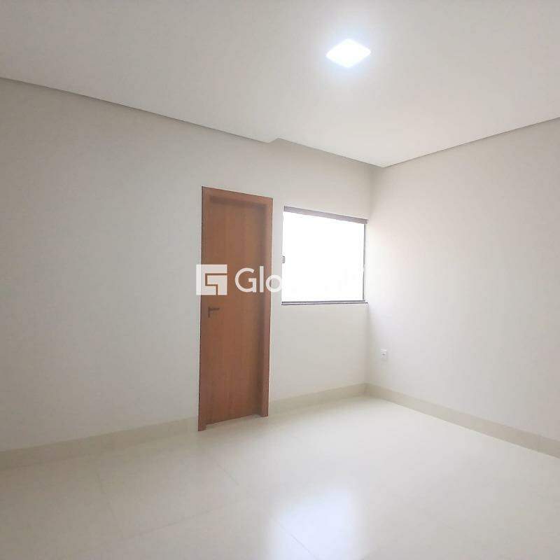 Casa 2 quartos à venda Jardim Primavera 65m² Montes Claros MG: