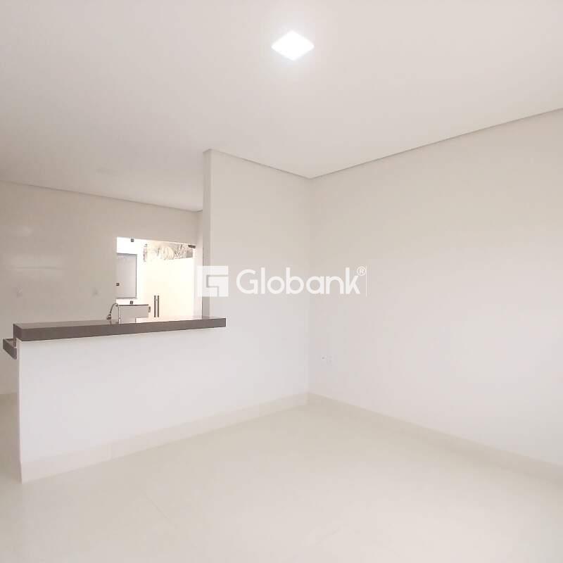 Casa 2 quartos à venda Jardim Primavera 65m² Montes Claros MG: 