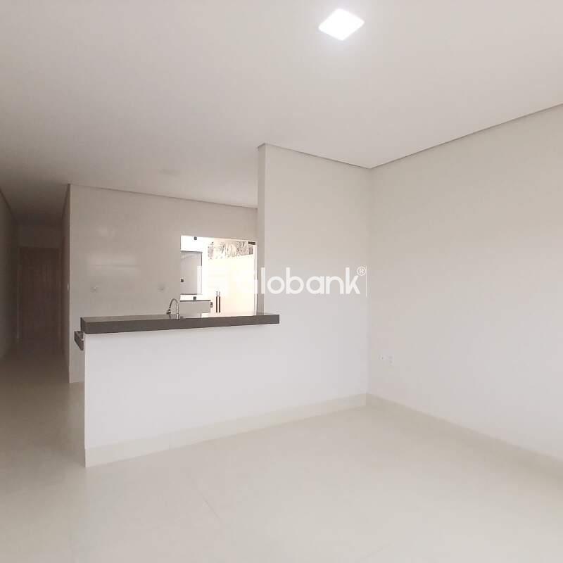 Casa 2 quartos à venda Jardim Primavera 65m² Montes Claros MG: 