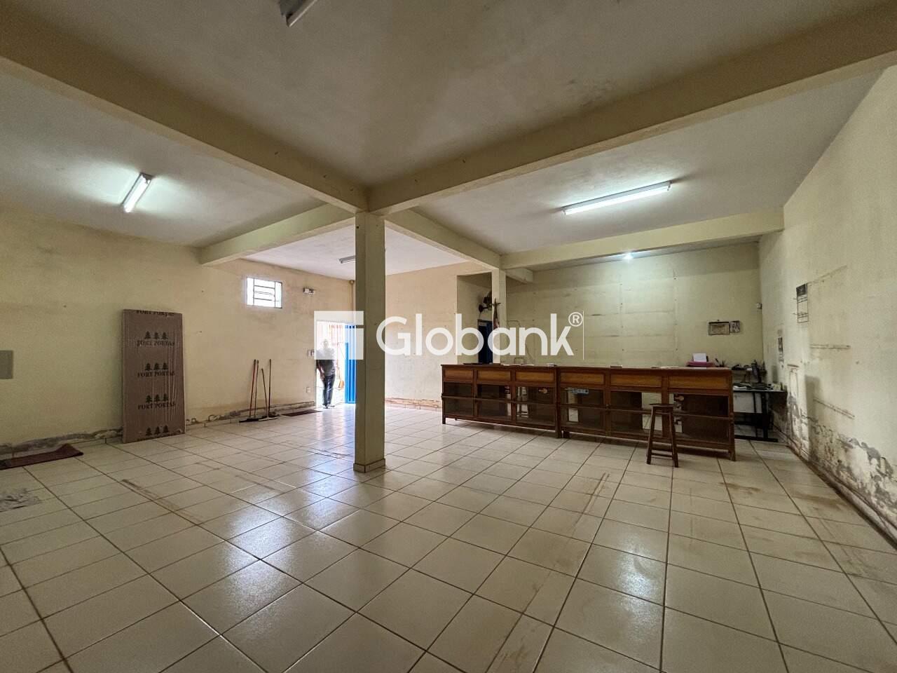 Ponto comercial para aluguel Planalto 93m² Montes Claros MG: 