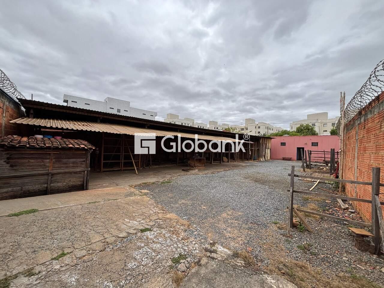 Ponto comercial para aluguel Planalto 93m² Montes Claros MG: 