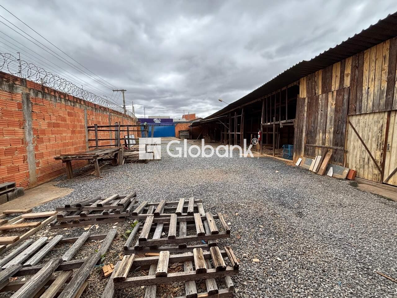 Ponto comercial para aluguel Planalto 93m² Montes Claros MG: 