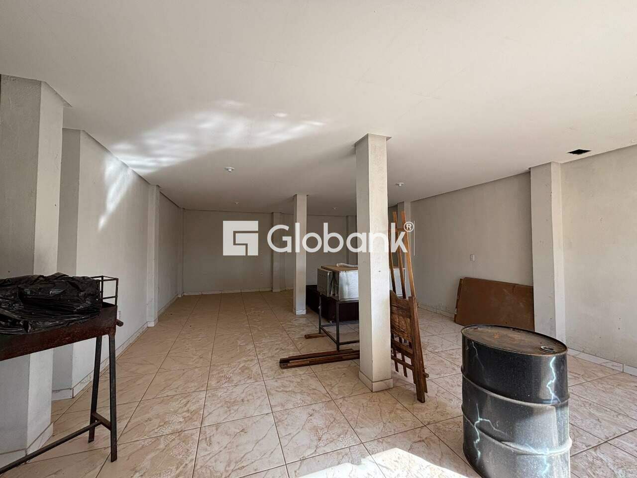 Ponto comercial para aluguel Jardim Olímpico 83m² Montes Claros MG: 