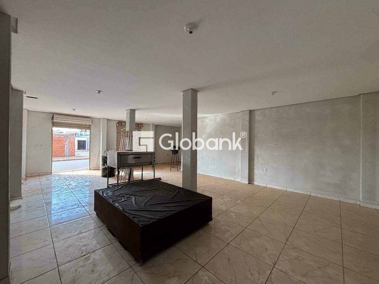 Ponto comercial para aluguel Jardim Olímpico 83m² Montes Claros MG: 