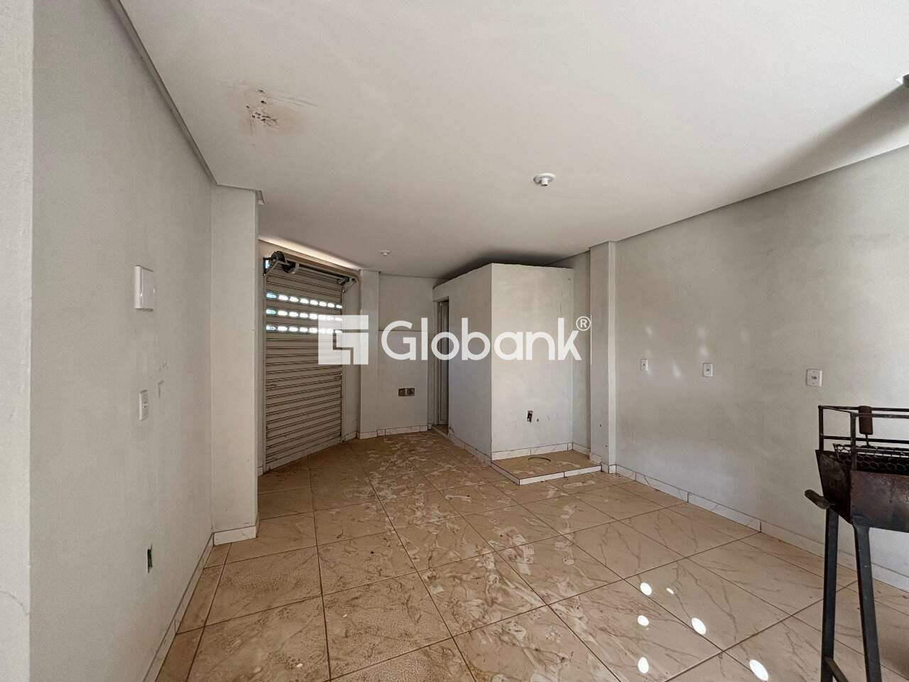 Ponto comercial para aluguel Jardim Olímpico 83m² Montes Claros MG: 