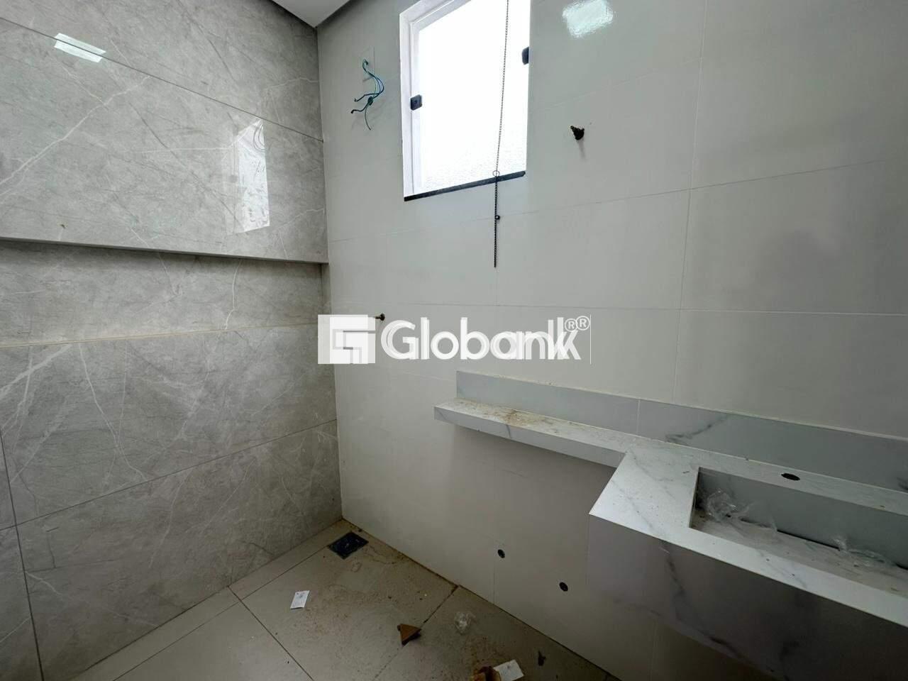 Casa 3 quartos para aluguel Vila Anália 98m² Montes Claros MG: 