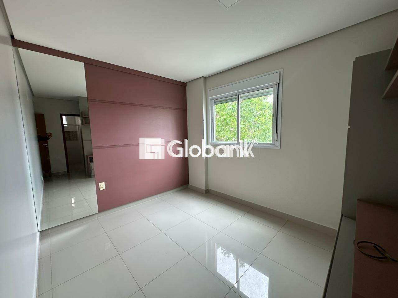 Apartamento 3 quartos para aluguel Cidade Santa Maria 180m² Montes Claros MG: