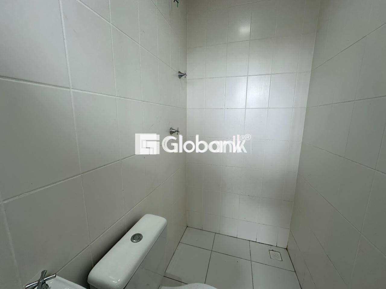 Apartamento 3 quartos para aluguel Cidade Santa Maria 180m² Montes Claros MG: